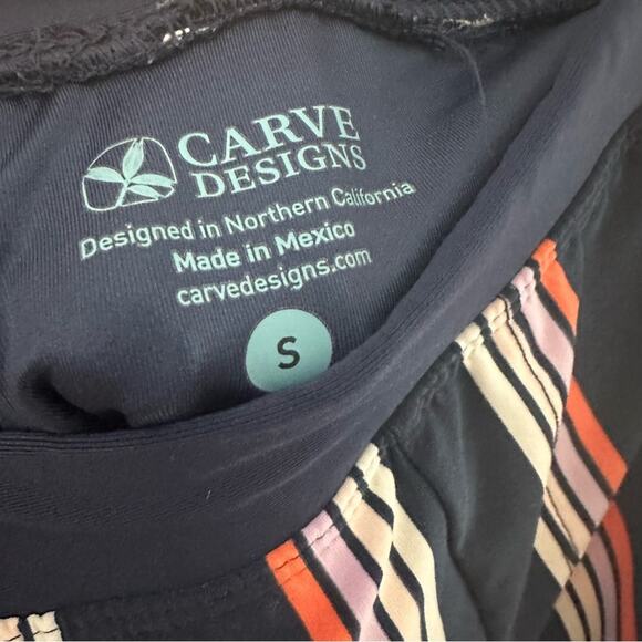 Carve Designs Leadbetter Swim Shorts Navy and Pink Striped Swim Shorts Small - Picture 6 of 7